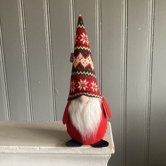 NWT-14” Red Christmas Holiday Gnome Decorstion w/ Red, Cream & Green Sweater Hat - Picture 10 of 17